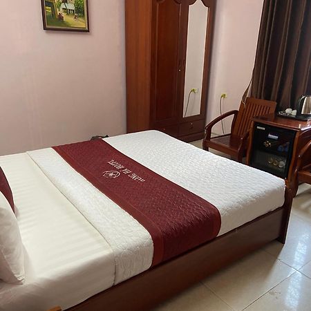 Hong Ha Hotel Thach Loi Buitenkant foto