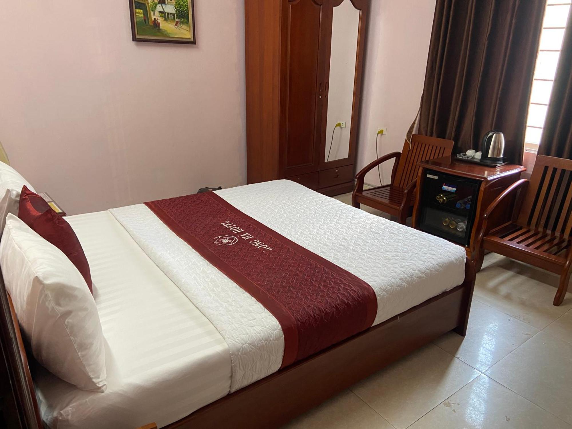 Hong Ha Hotel Thach Loi Buitenkant foto